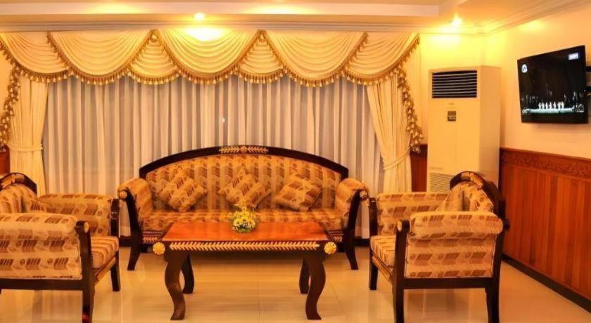 Jun Yue Hotel Πνομ Πενχ Εξωτερικό φωτογραφία