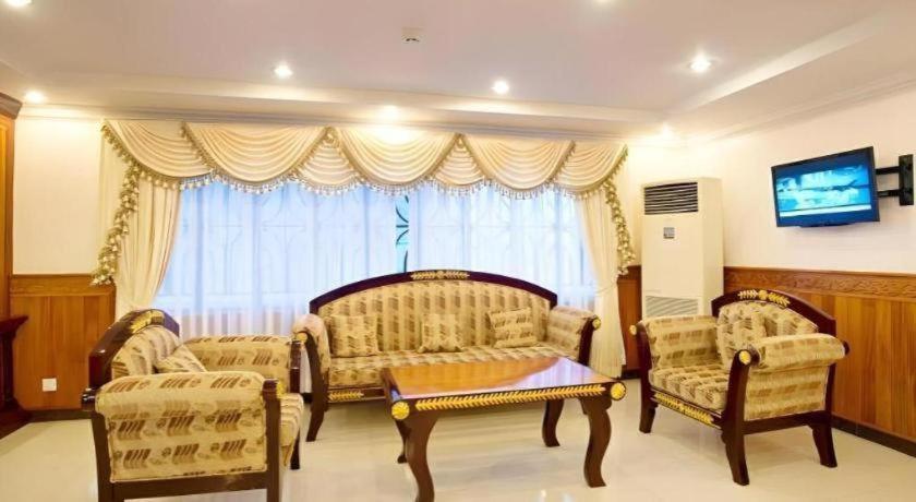 Jun Yue Hotel Πνομ Πενχ Εξωτερικό φωτογραφία
