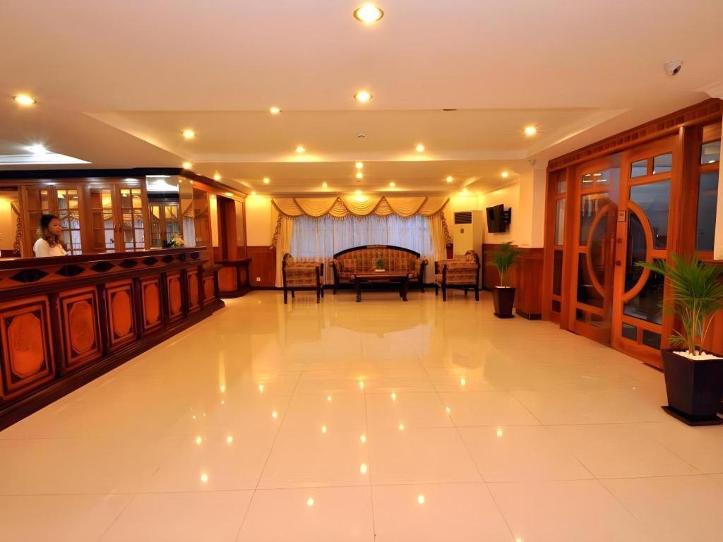 Jun Yue Hotel Πνομ Πενχ Εξωτερικό φωτογραφία